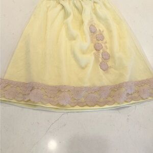 Vintage lace two layer yellow mini slip skirt fits small